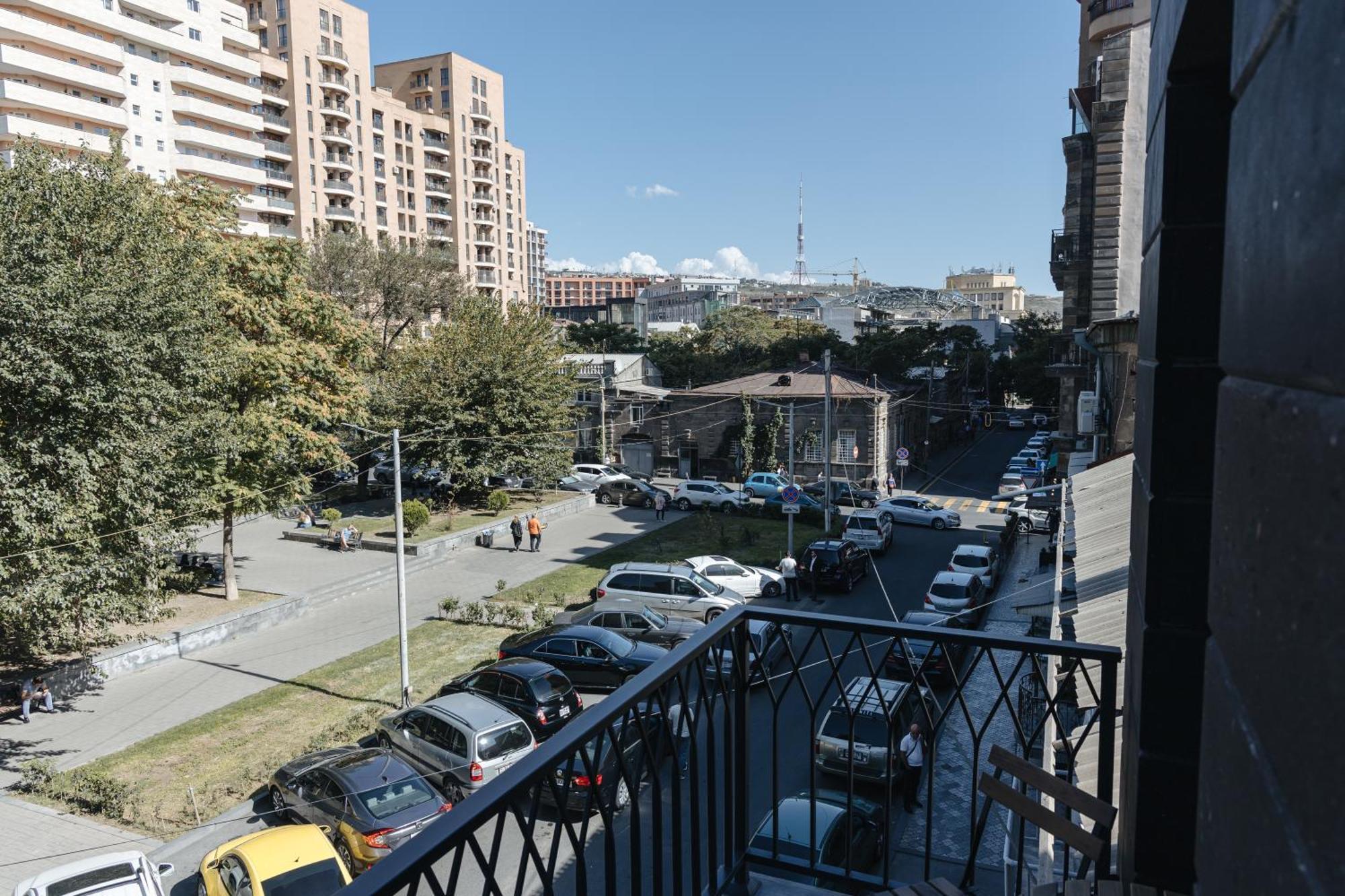 Aratta Boutique Hotel Yerevan Exterior photo